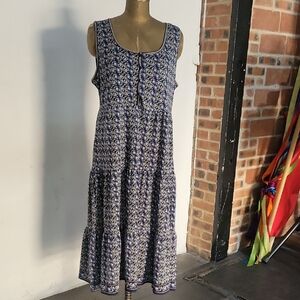 Max Studio Midi Dress XL Floral Sleeveless Blue Wrinkle Free Travel Vacation